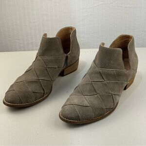Seychelles Deep Sea Gray Suede Leather Woven Ankle Boots Women Size 8.5 Western